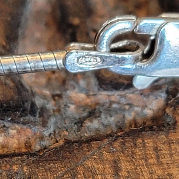 925 Sterling and Opal Necklace Signed Didae Modernist Hammered Design - Picture 8 of 9